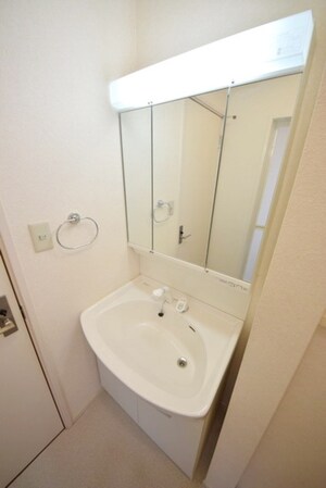 シャルマンウエストの物件内観写真